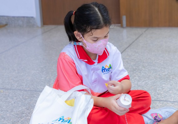 ภาพกิจกรรม  คณะวิทยาศาสตร์และเทคโนโลยี มหาวิทยาลัยราชภัฏกำแพงเพชร ร่วมกับโรงเรียนอนุบาลกำแพงเพชร จัดกิจกรรมสะเต็มศึกษา ตามโครงการฝึกทักษะเพื่อพัฒนาอุจฉริยะภาพวิทยาศาสตร์