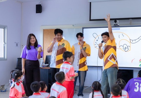 ภาพกิจกรรม  คณะวิทยาศาสตร์และเทคโนโลยี มหาวิทยาลัยราชภัฏกำแพงเพชร ร่วมกับโรงเรียนอนุบาลกำแพงเพชร จัดกิจกรรมสะเต็มศึกษา ตามโครงการฝึกทักษะเพื่อพัฒนาอุจฉริยะภาพวิทยาศาสตร์