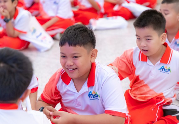 ภาพกิจกรรม คณะวิทยาศาสตร์และเทคโนโลยี มหาวิทยาลัยราชภัฏกำแพงเพชร ร่วมกับโรงเรียนอนุบาลกำแพงเพชร จัดกิจกรรมสะเต็มศึกษา ตามโครงการฝึกทักษะเพื่อพัฒนาอุจฉริยะภาพวิทยาศาสตร์