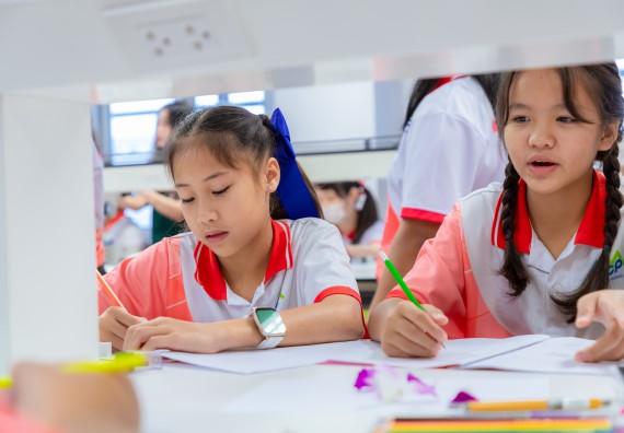 ภาพกิจกรรม คณะวิทยาศาสตร์และเทคโนโลยี มหาวิทยาลัยราชภัฏกำแพงเพชร ร่วมกับโรงเรียนอนุบาลกำแพงเพชร จัดกิจกรรมสะเต็มศึกษา ตามโครงการฝึกทักษะเพื่อพัฒนาอุจฉริยะภาพวิทยาศาสตร์