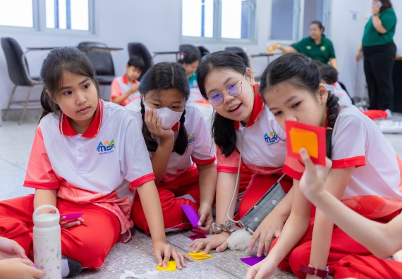 ภาพกิจกรรม คณะวิทยาศาสตร์และเทคโนโลยี มหาวิทยาลัยราชภัฏกำแพงเพชร ร่วมกับโรงเรียนอนุบาลกำแพงเพชร จัดกิจกรรมสะเต็มศึกษา ตามโครงการฝึกทักษะเพื่อพัฒนาอุจฉริยะภาพวิทยาศาสตร์