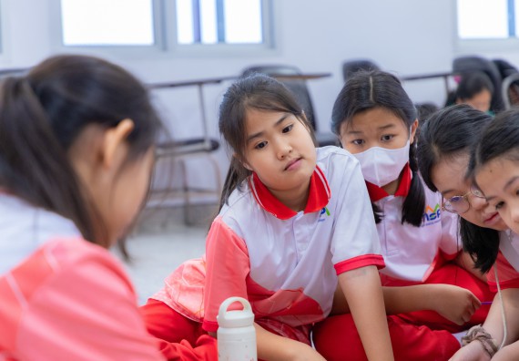 ภาพกิจกรรม คณะวิทยาศาสตร์และเทคโนโลยี มหาวิทยาลัยราชภัฏกำแพงเพชร ร่วมกับโรงเรียนอนุบาลกำแพงเพชร จัดกิจกรรมสะเต็มศึกษา ตามโครงการฝึกทักษะเพื่อพัฒนาอุจฉริยะภาพวิทยาศาสตร์