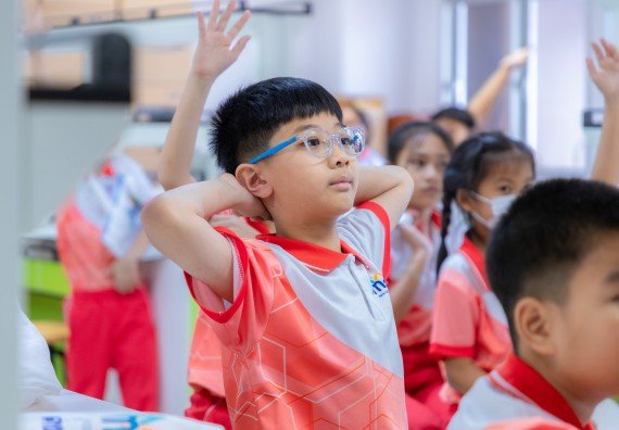 ภาพกิจกรรม คณะวิทยาศาสตร์และเทคโนโลยี มหาวิทยาลัยราชภัฏกำแพงเพชร ร่วมกับโรงเรียนอนุบาลกำแพงเพชร จัดกิจกรรมสะเต็มศึกษา ตามโครงการฝึกทักษะเพื่อพัฒนาอุจฉริยะภาพวิทยาศาสตร์