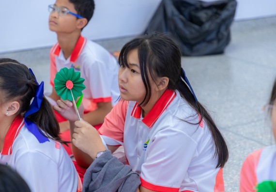 ภาพกิจกรรม คณะวิทยาศาสตร์และเทคโนโลยี มหาวิทยาลัยราชภัฏกำแพงเพชร ร่วมกับโรงเรียนอนุบาลกำแพงเพชร จัดกิจกรรมสะเต็มศึกษา ตามโครงการฝึกทักษะเพื่อพัฒนาอุจฉริยะภาพวิทยาศาสตร์