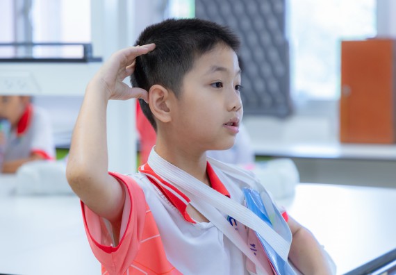 ภาพกิจกรรม คณะวิทยาศาสตร์และเทคโนโลยี มหาวิทยาลัยราชภัฏกำแพงเพชร ร่วมกับโรงเรียนอนุบาลกำแพงเพชร จัดกิจกรรมสะเต็มศึกษา ตามโครงการฝึกทักษะเพื่อพัฒนาอุจฉริยะภาพวิทยาศาสตร์