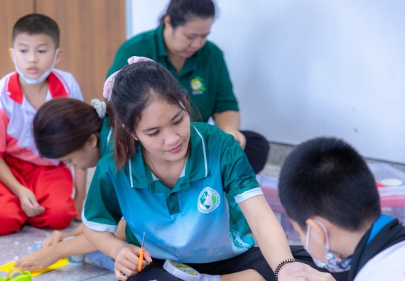 ภาพกิจกรรม คณะวิทยาศาสตร์และเทคโนโลยี มหาวิทยาลัยราชภัฏกำแพงเพชร ร่วมกับโรงเรียนอนุบาลกำแพงเพชร จัดกิจกรรมสะเต็มศึกษา ตามโครงการฝึกทักษะเพื่อพัฒนาอุจฉริยะภาพวิทยาศาสตร์