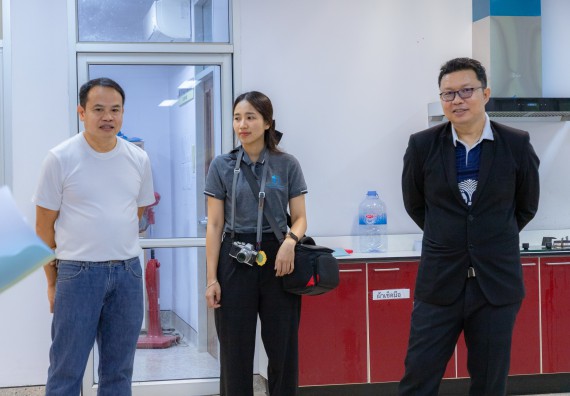 ภาพกิจกรรม  คณะวิทยาศาสตร์และเทคโนโลยี มหาวิทยาลัยราชภัฏกำแพงเพชร ร่วมกับโรงเรียนกำแพงเพชรพิทยาคม จัดกิจกรรมค่ายวิทยาศาสตร์นักเรียนห้องเรียนพิเศษวิทยาศาสตร์