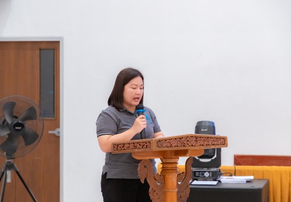 ภาพกิจกรรม  คณะวิทยาศาสตร์และเทคโนโลยี มหาวิทยาลัยราชภัฏกำแพงเพชร ร่วมกับโรงเรียนกำแพงเพชรพิทยาคม จัดกิจกรรมค่ายวิทยาศาสตร์นักเรียนห้องเรียนพิเศษวิทยาศาสตร์