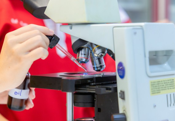 ภาพกิจกรรม  คณะวิทยาศาสตร์และเทคโนโลยี มหาวิทยาลัยราชภัฏกำแพงเพชร ร่วมกับโรงเรียนกำแพงเพชรพิทยาคม จัดกิจกรรมค่ายวิทยาศาสตร์นักเรียนห้องเรียนพิเศษวิทยาศาสตร์