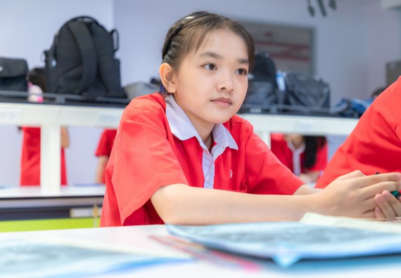 ภาพกิจกรรม  คณะวิทยาศาสตร์และเทคโนโลยี มหาวิทยาลัยราชภัฏกำแพงเพชร ร่วมกับโรงเรียนกำแพงเพชรพิทยาคม จัดกิจกรรมค่ายวิทยาศาสตร์นักเรียนห้องเรียนพิเศษวิทยาศาสตร์