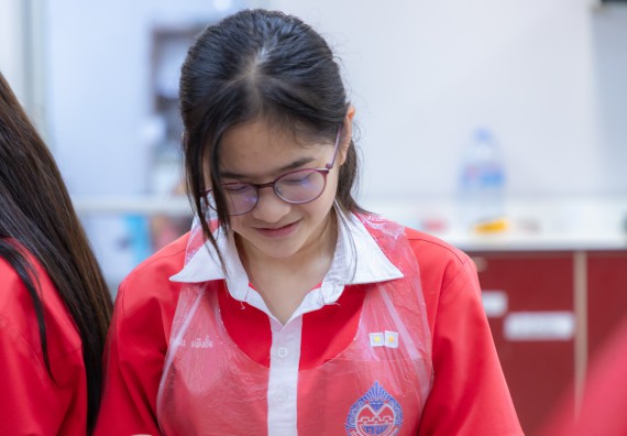 ภาพกิจกรรม  คณะวิทยาศาสตร์และเทคโนโลยี มหาวิทยาลัยราชภัฏกำแพงเพชร ร่วมกับโรงเรียนกำแพงเพชรพิทยาคม จัดกิจกรรมค่ายวิทยาศาสตร์นักเรียนห้องเรียนพิเศษวิทยาศาสตร์