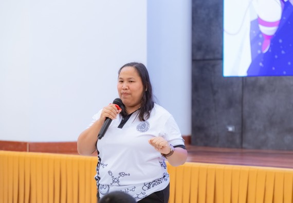 ภาพกิจกรรม  คณะวิทยาศาสตร์และเทคโนโลยี มหาวิทยาลัยราชภัฏกำแพงเพชร ร่วมกับโรงเรียนเทศบาล 2 (วัดทุ่งสวน) จัดกิจกรรมค่ายปฏิบัติการทางวิทยาศาสตร์ โรงเรียนเทศบาล 2 (วัดทุ่งสวน) ตามโครงการห้องเรียนอัจฉริยะ ให้กับนักเรียนระดับชั้นประถมศึกษาปีที่ 1-4