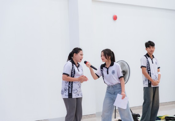 ภาพกิจกรรม  คณะวิทยาศาสตร์และเทคโนโลยี มหาวิทยาลัยราชภัฏกำแพงเพชร ร่วมกับโรงเรียนเทศบาล 2 (วัดทุ่งสวน) จัดกิจกรรมค่ายปฏิบัติการทางวิทยาศาสตร์ โรงเรียนเทศบาล 2 (วัดทุ่งสวน) ตามโครงการห้องเรียนอัจฉริยะ ให้กับนักเรียนระดับชั้นประถมศึกษาปีที่ 1-4