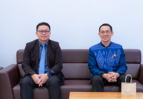 ภาพกิจกรรม  คณะวิทยาศาสตร์และเทคโนโลยี มหาวิทยาลัยราชภัฏกำแพงเพชร ร่วมกับโรงเรียนเทศบาล 2 (วัดทุ่งสวน) จัดกิจกรรมค่ายปฏิบัติการทางวิทยาศาสตร์ โรงเรียนเทศบาล 2 (วัดทุ่งสวน) ตามโครงการห้องเรียนอัจฉริยะ ให้กับนักเรียนระดับชั้นประถมศึกษาปีที่ 1-4