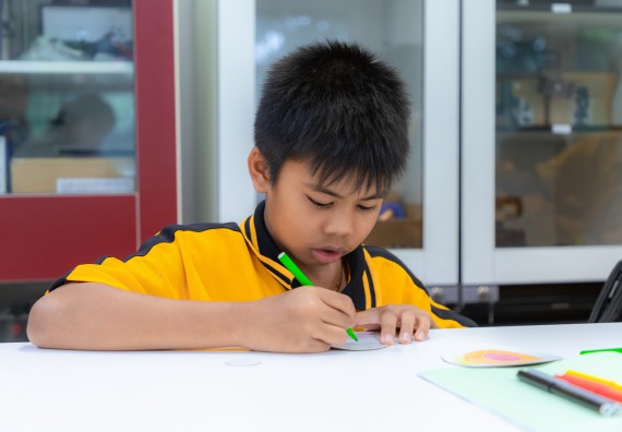 ภาพกิจกรรม  คณะวิทยาศาสตร์และเทคโนโลยี มหาวิทยาลัยราชภัฏกำแพงเพชร ร่วมกับโรงเรียนเทศบาล 2 (วัดทุ่งสวน) จัดกิจกรรมค่ายปฏิบัติการทางวิทยาศาสตร์ โรงเรียนเทศบาล 2 (วัดทุ่งสวน) ตามโครงการห้องเรียนอัจฉริยะ ให้กับนักเรียนระดับชั้นประถมศึกษาปีที่ 1-4