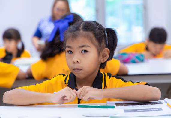 ภาพกิจกรรม  คณะวิทยาศาสตร์และเทคโนโลยี มหาวิทยาลัยราชภัฏกำแพงเพชร ร่วมกับโรงเรียนเทศบาล 2 (วัดทุ่งสวน) จัดกิจกรรมค่ายปฏิบัติการทางวิทยาศาสตร์ โรงเรียนเทศบาล 2 (วัดทุ่งสวน) ตามโครงการห้องเรียนอัจฉริยะ ให้กับนักเรียนระดับชั้นประถมศึกษาปีที่ 1-4