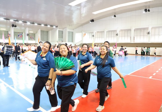 ภาพกิจกรรม คณะวิทยาศาสตร์และเทคโนโลยี มหาวิทยาลัยราชภัฏกำแพงเพชร เข้าร่วมการแข่งขันกีฬาอาจารย์และบุคลากรฯ 