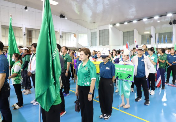 ภาพกิจกรรม คณะวิทยาศาสตร์และเทคโนโลยี มหาวิทยาลัยราชภัฏกำแพงเพชร เข้าร่วมการแข่งขันกีฬาอาจารย์และบุคลากรฯ 