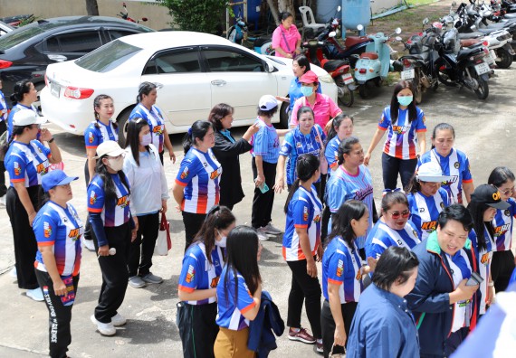 ภาพกิจกรรม คณะวิทยาศาสตร์และเทคโนโลยี มหาวิทยาลัยราชภัฏกำแพงเพชร เข้าร่วมการแข่งขันกีฬาอาจารย์และบุคลากรฯ 