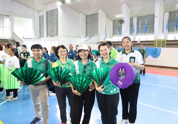 ภาพกิจกรรม คณะวิทยาศาสตร์และเทคโนโลยี มหาวิทยาลัยราชภัฏกำแพงเพชร เข้าร่วมการแข่งขันกีฬาอาจารย์และบุคลากรฯ 