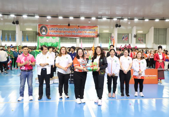 ภาพกิจกรรม คณะวิทยาศาสตร์และเทคโนโลยี มหาวิทยาลัยราชภัฏกำแพงเพชร เข้าร่วมการแข่งขันกีฬาอาจารย์และบุคลากรฯ 