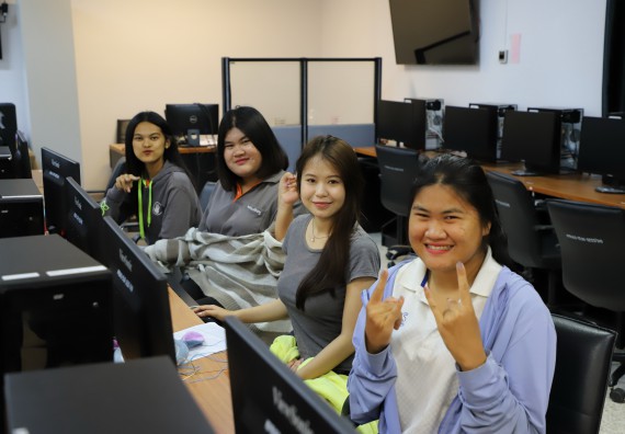 ภาพกิจกรรม  คณะวิทยาศาสตร์และเทคโนโลยี มหาวิทยาลัยราชภัฏกำแพงเพชร ได้จัดกิจกรรมการประชุมวิชาการออนไลน์ การนำเสนอผลงานและโครงงานทางวิชาการระดับชาติ ด้านวิทยาศาสตร์ คณิตศาสตร์และเทคโนโลยี