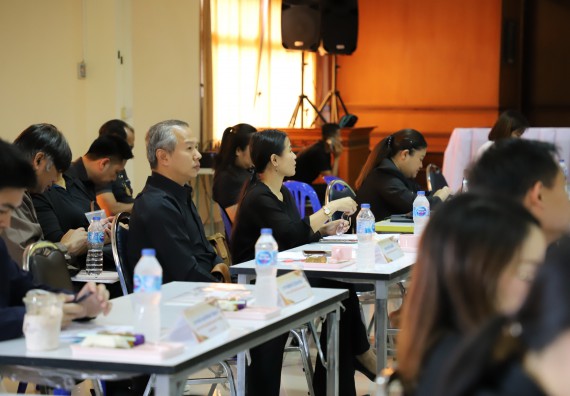 ภาพกิจกรรม  ผู้บริหารและอาจารย์คณะวิทยาศาสตร์และเทคโนโลยี เข้าร่วม กิจกรรมประชุมโครงการขับเคลื่อนโมเดลขจัดความยากจน THAPHUTSA MODEL