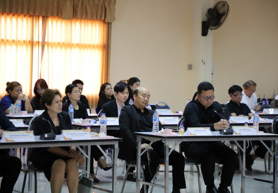 ภาพกิจกรรม  ผู้บริหารและอาจารย์คณะวิทยาศาสตร์และเทคโนโลยี เข้าร่วม กิจกรรมประชุมโครงการขับเคลื่อนโมเดลขจัดความยากจน THAPHUTSA MODEL