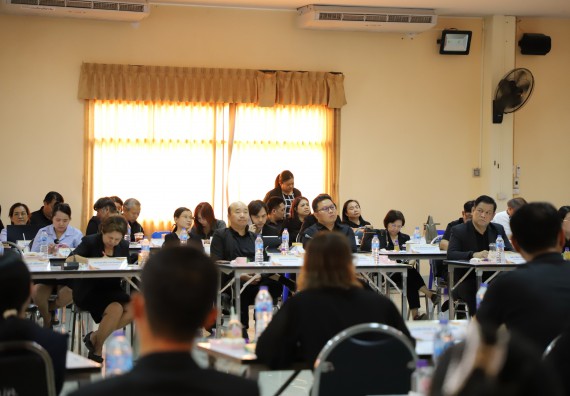 ภาพกิจกรรม  ผู้บริหารและอาจารย์คณะวิทยาศาสตร์และเทคโนโลยี เข้าร่วม กิจกรรมประชุมโครงการขับเคลื่อนโมเดลขจัดความยากจน THAPHUTSA MODEL