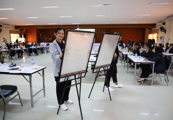 ภาพกิจกรรม  ผู้บริหารและอาจารย์คณะวิทยาศาสตร์และเทคโนโลยี เข้าร่วม กิจกรรมประชุมโครงการขับเคลื่อนโมเดลขจัดความยากจน THAPHUTSA MODEL