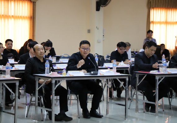 ภาพกิจกรรม  ผู้บริหารและอาจารย์คณะวิทยาศาสตร์และเทคโนโลยี เข้าร่วม กิจกรรมประชุมโครงการขับเคลื่อนโมเดลขจัดความยากจน THAPHUTSA MODEL