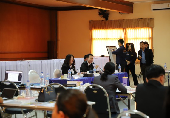 ภาพกิจกรรม  ผู้บริหารและอาจารย์คณะวิทยาศาสตร์และเทคโนโลยี เข้าร่วม กิจกรรมประชุมโครงการขับเคลื่อนโมเดลขจัดความยากจน THAPHUTSA MODEL