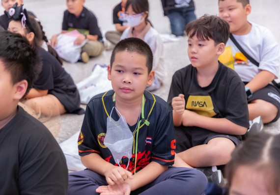 ภาพกิจกรรม  คณะวิทยาศาสตร์และเทคโนโลยี มหาวิทยาลัยราชภัฏกำแพงเพชร ร่วมกับโรงเรียนอนุบาลกำแพงเพชร ห้องเรียนพิเศษคณิตศาสตร์และวิทยาศาสตร์ (MSP) ได้กำหนดจัดกิจกรรมค่ายปฏิบัติการทางวิทยาศาสตร์ ตามโครงการฝึกทักษะเพื่อพัฒนาอัจฉริยภาพวิทยาศาสตร์ 