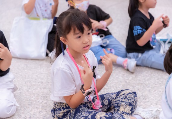 ภาพกิจกรรม  คณะวิทยาศาสตร์และเทคโนโลยี มหาวิทยาลัยราชภัฏกำแพงเพชร ร่วมกับโรงเรียนอนุบาลกำแพงเพชร ห้องเรียนพิเศษคณิตศาสตร์และวิทยาศาสตร์ (MSP) ได้กำหนดจัดกิจกรรมค่ายปฏิบัติการทางวิทยาศาสตร์ ตามโครงการฝึกทักษะเพื่อพัฒนาอัจฉริยภาพวิทยาศาสตร์ 