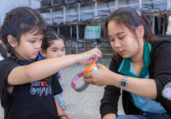ภาพกิจกรรม  คณะวิทยาศาสตร์และเทคโนโลยี มหาวิทยาลัยราชภัฏกำแพงเพชร ร่วมกับโรงเรียนอนุบาลกำแพงเพชร ห้องเรียนพิเศษคณิตศาสตร์และวิทยาศาสตร์ (MSP) ได้กำหนดจัดกิจกรรมค่ายปฏิบัติการทางวิทยาศาสตร์ ตามโครงการฝึกทักษะเพื่อพัฒนาอัจฉริยภาพวิทยาศาสตร์ 