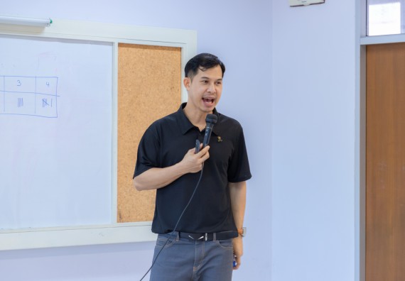 ภาพกิจกรรม  คณะวิทยาศาสตร์และเทคโนโลยี มหาวิทยาลัยราชภัฏกำแพงเพชร ร่วมกับโรงเรียนอนุบาลกำแพงเพชร ห้องเรียนพิเศษคณิตศาสตร์และวิทยาศาสตร์ (MSP) ได้กำหนดจัดกิจกรรมค่ายปฏิบัติการทางวิทยาศาสตร์ ตามโครงการฝึกทักษะเพื่อพัฒนาอัจฉริยภาพวิทยาศาสตร์ 