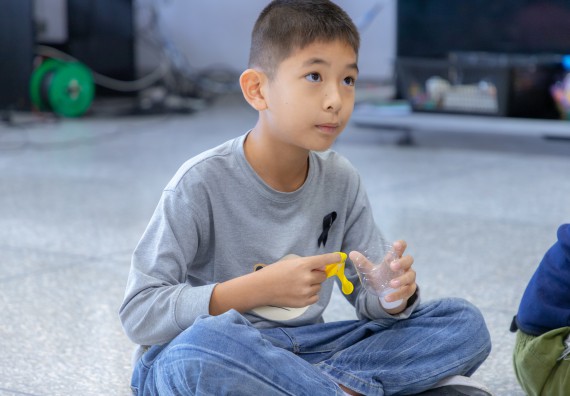 ภาพกิจกรรม  คณะวิทยาศาสตร์และเทคโนโลยี มหาวิทยาลัยราชภัฏกำแพงเพชร ร่วมกับโรงเรียนอนุบาลกำแพงเพชร ห้องเรียนพิเศษคณิตศาสตร์และวิทยาศาสตร์ (MSP) ได้กำหนดจัดกิจกรรมค่ายปฏิบัติการทางวิทยาศาสตร์ ตามโครงการฝึกทักษะเพื่อพัฒนาอัจฉริยภาพวิทยาศาสตร์ 