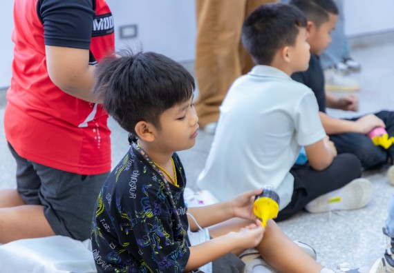 ภาพกิจกรรม  คณะวิทยาศาสตร์และเทคโนโลยี มหาวิทยาลัยราชภัฏกำแพงเพชร ร่วมกับโรงเรียนอนุบาลกำแพงเพชร ห้องเรียนพิเศษคณิตศาสตร์และวิทยาศาสตร์ (MSP) ได้กำหนดจัดกิจกรรมค่ายปฏิบัติการทางวิทยาศาสตร์ ตามโครงการฝึกทักษะเพื่อพัฒนาอัจฉริยภาพวิทยาศาสตร์ 