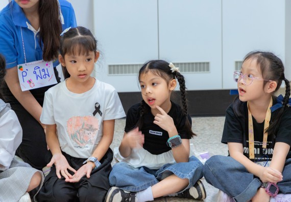 ภาพกิจกรรม  คณะวิทยาศาสตร์และเทคโนโลยี มหาวิทยาลัยราชภัฏกำแพงเพชร ร่วมกับโรงเรียนอนุบาลกำแพงเพชร ห้องเรียนพิเศษคณิตศาสตร์และวิทยาศาสตร์ (MSP) ได้กำหนดจัดกิจกรรมค่ายปฏิบัติการทางวิทยาศาสตร์ ตามโครงการฝึกทักษะเพื่อพัฒนาอัจฉริยภาพวิทยาศาสตร์ 