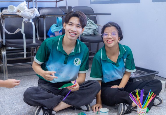 ภาพกิจกรรม  คณะวิทยาศาสตร์และเทคโนโลยี มหาวิทยาลัยราชภัฏกำแพงเพชร ร่วมกับโรงเรียนอนุบาลกำแพงเพชร ห้องเรียนพิเศษคณิตศาสตร์และวิทยาศาสตร์ (MSP) ได้กำหนดจัดกิจกรรมค่ายปฏิบัติการทางวิทยาศาสตร์ ตามโครงการฝึกทักษะเพื่อพัฒนาอัจฉริยภาพวิทยาศาสตร์ 