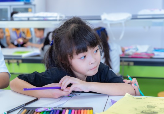 ภาพกิจกรรม  คณะวิทยาศาสตร์และเทคโนโลยี มหาวิทยาลัยราชภัฏกำแพงเพชร ร่วมกับโรงเรียนอนุบาลกำแพงเพชร ห้องเรียนพิเศษคณิตศาสตร์และวิทยาศาสตร์ (MSP) ได้กำหนดจัดกิจกรรมค่ายปฏิบัติการทางวิทยาศาสตร์ ตามโครงการฝึกทักษะเพื่อพัฒนาอัจฉริยภาพวิทยาศาสตร์ 