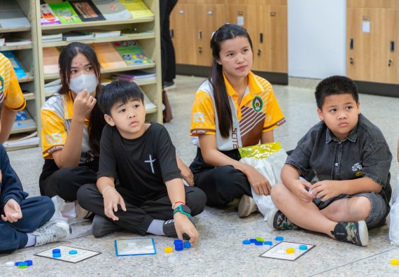 ภาพกิจกรรม  คณะวิทยาศาสตร์และเทคโนโลยี มหาวิทยาลัยราชภัฏกำแพงเพชร ร่วมกับโรงเรียนอนุบาลกำแพงเพชร ห้องเรียนพิเศษคณิตศาสตร์และวิทยาศาสตร์ (MSP) ได้กำหนดจัดกิจกรรมค่ายปฏิบัติการทางวิทยาศาสตร์ ตามโครงการฝึกทักษะเพื่อพัฒนาอัจฉริยภาพวิทยาศาสตร์ 