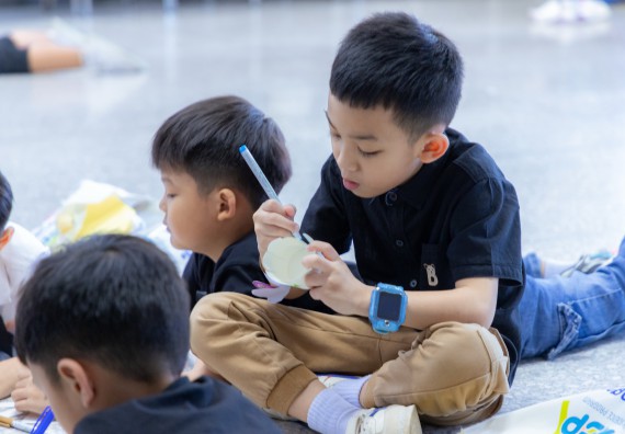 ภาพกิจกรรม  คณะวิทยาศาสตร์และเทคโนโลยี มหาวิทยาลัยราชภัฏกำแพงเพชร ร่วมกับโรงเรียนอนุบาลกำแพงเพชร ห้องเรียนพิเศษคณิตศาสตร์และวิทยาศาสตร์ (MSP) ได้กำหนดจัดกิจกรรมค่ายปฏิบัติการทางวิทยาศาสตร์ ตามโครงการฝึกทักษะเพื่อพัฒนาอัจฉริยภาพวิทยาศาสตร์ 