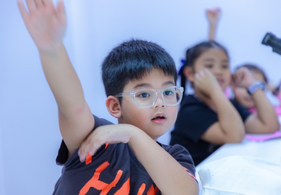 ภาพกิจกรรม  คณะวิทยาศาสตร์และเทคโนโลยี มหาวิทยาลัยราชภัฏกำแพงเพชร ร่วมกับโรงเรียนอนุบาลกำแพงเพชร ห้องเรียนพิเศษคณิตศาสตร์และวิทยาศาสตร์ (MSP) ได้กำหนดจัดกิจกรรมค่ายปฏิบัติการทางวิทยาศาสตร์ ตามโครงการฝึกทักษะเพื่อพัฒนาอัจฉริยภาพวิทยาศาสตร์ 