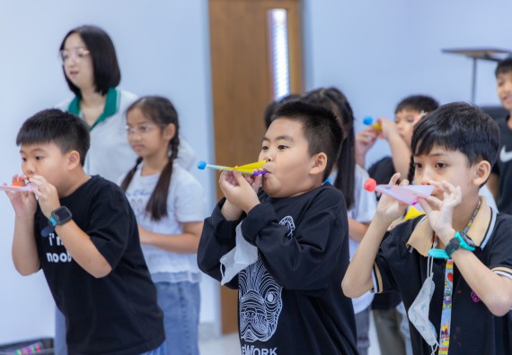 ภาพกิจกรรม  คณะวิทยาศาสตร์และเทคโนโลยี มหาวิทยาลัยราชภัฏกำแพงเพชร ร่วมกับโรงเรียนอนุบาลกำแพงเพชร ห้องเรียนพิเศษคณิตศาสตร์และวิทยาศาสตร์ (MSP) ได้กำหนดจัดกิจกรรมค่ายปฏิบัติการทางวิทยาศาสตร์ ตามโครงการฝึกทักษะเพื่อพัฒนาอัจฉริยภาพวิทยาศาสตร์ 