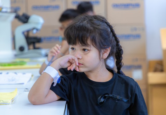 ภาพกิจกรรม  คณะวิทยาศาสตร์และเทคโนโลยี มหาวิทยาลัยราชภัฏกำแพงเพชร ร่วมกับโรงเรียนอนุบาลกำแพงเพชร ห้องเรียนพิเศษคณิตศาสตร์และวิทยาศาสตร์ (MSP) ได้กำหนดจัดกิจกรรมค่ายปฏิบัติการทางวิทยาศาสตร์ ตามโครงการฝึกทักษะเพื่อพัฒนาอัจฉริยภาพวิทยาศาสตร์ 