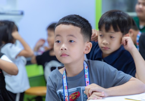 ภาพกิจกรรม  คณะวิทยาศาสตร์และเทคโนโลยี มหาวิทยาลัยราชภัฏกำแพงเพชร ร่วมกับโรงเรียนอนุบาลกำแพงเพชร ห้องเรียนพิเศษคณิตศาสตร์และวิทยาศาสตร์ (MSP) ได้กำหนดจัดกิจกรรมค่ายปฏิบัติการทางวิทยาศาสตร์ ตามโครงการฝึกทักษะเพื่อพัฒนาอัจฉริยภาพวิทยาศาสตร์ 