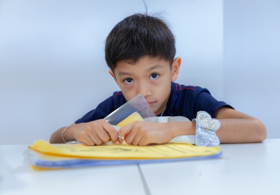 ภาพกิจกรรม  คณะวิทยาศาสตร์และเทคโนโลยี มหาวิทยาลัยราชภัฏกำแพงเพชร ร่วมกับโรงเรียนอนุบาลกำแพงเพชร ห้องเรียนพิเศษคณิตศาสตร์และวิทยาศาสตร์ (MSP) ได้กำหนดจัดกิจกรรมค่ายปฏิบัติการทางวิทยาศาสตร์ ตามโครงการฝึกทักษะเพื่อพัฒนาอัจฉริยภาพวิทยาศาสตร์ 