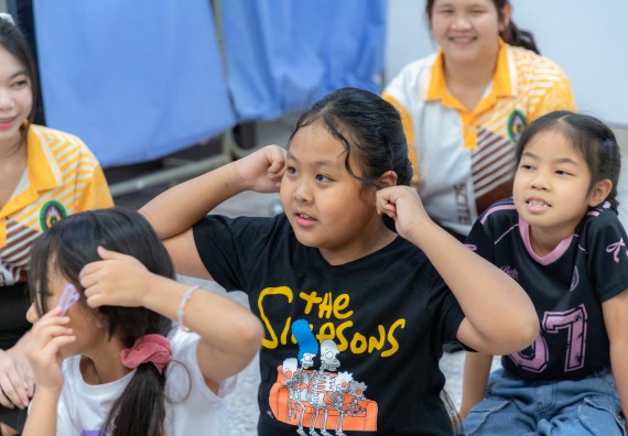 ภาพกิจกรรม  คณะวิทยาศาสตร์และเทคโนโลยี มหาวิทยาลัยราชภัฏกำแพงเพชร ร่วมกับโรงเรียนอนุบาลกำแพงเพชร ห้องเรียนพิเศษคณิตศาสตร์และวิทยาศาสตร์ (MSP) ได้กำหนดจัดกิจกรรมค่ายปฏิบัติการทางวิทยาศาสตร์ ตามโครงการฝึกทักษะเพื่อพัฒนาอัจฉริยภาพวิทยาศาสตร์ 