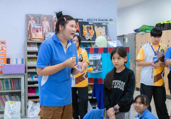 ภาพกิจกรรม  คณะวิทยาศาสตร์และเทคโนโลยี มหาวิทยาลัยราชภัฏกำแพงเพชร ร่วมกับโรงเรียนอนุบาลกำแพงเพชร ห้องเรียนพิเศษคณิตศาสตร์และวิทยาศาสตร์ (MSP) ได้กำหนดจัดกิจกรรมค่ายปฏิบัติการทางวิทยาศาสตร์ ตามโครงการฝึกทักษะเพื่อพัฒนาอัจฉริยภาพวิทยาศาสตร์ 